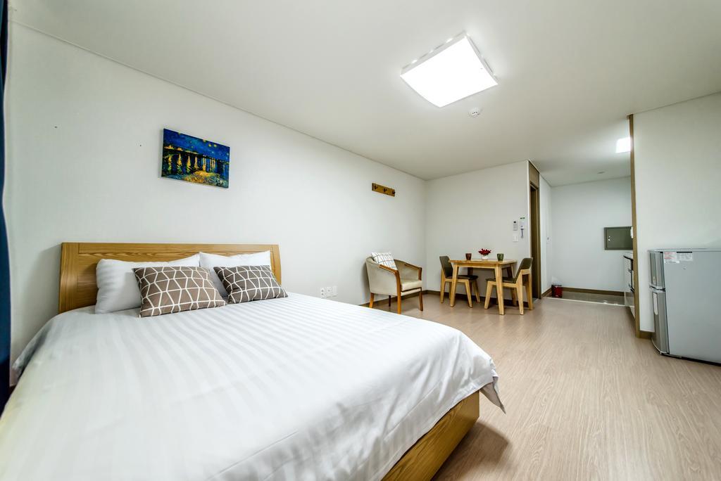 Dorami Pension Seogwipo Extérieur photo