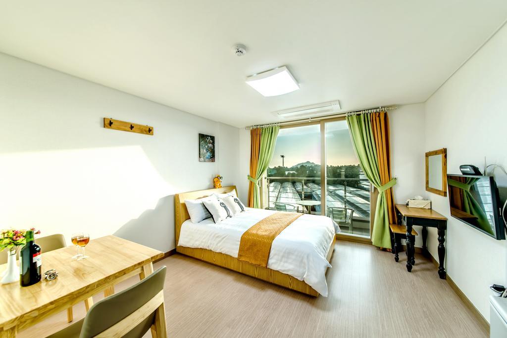 Dorami Pension Seogwipo Extérieur photo