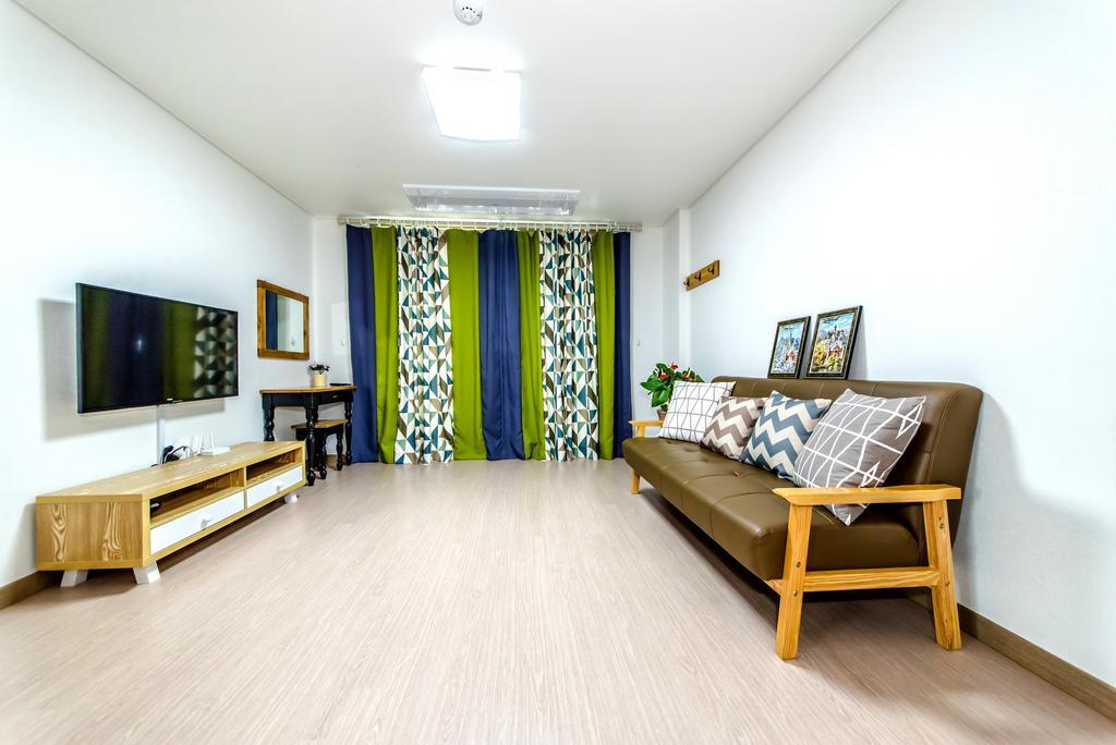 Dorami Pension Seogwipo Extérieur photo