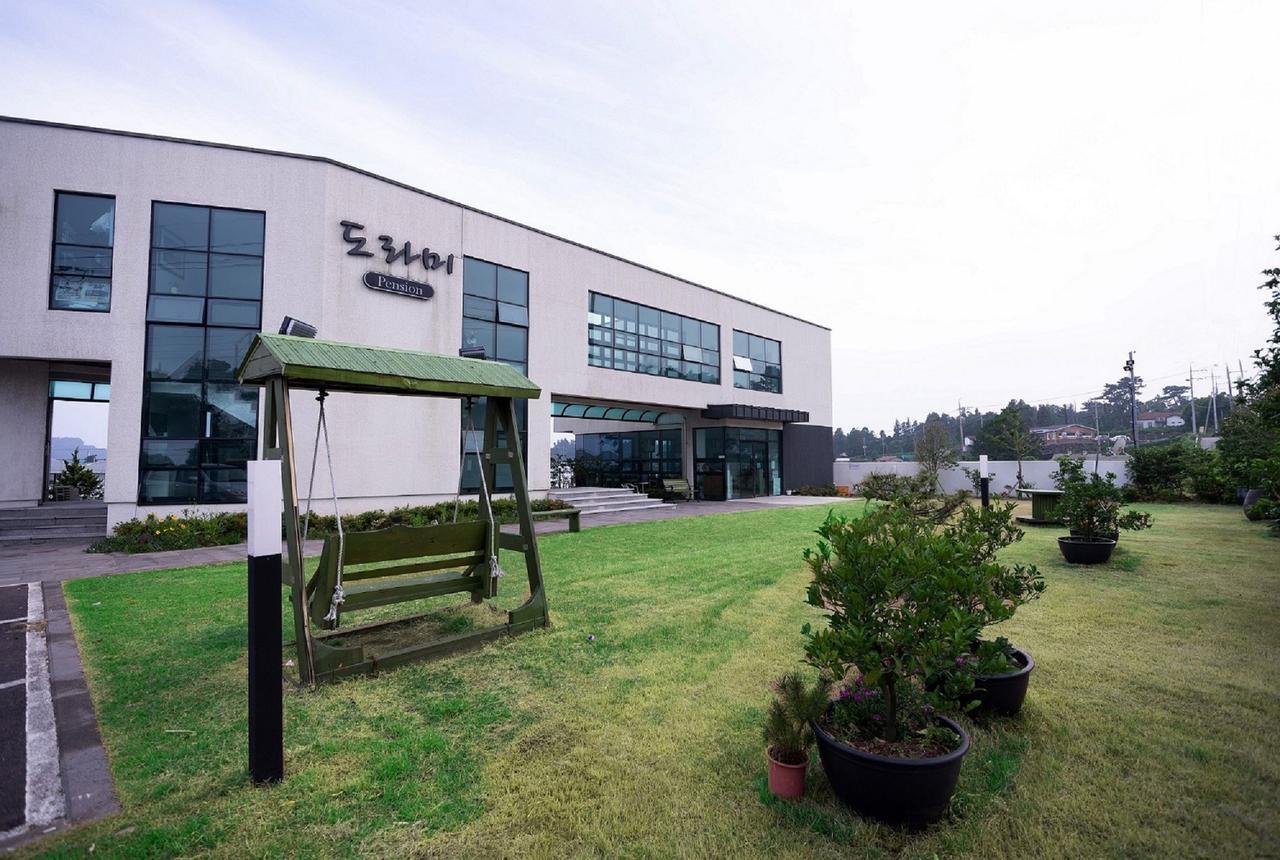 Dorami Pension Seogwipo Extérieur photo