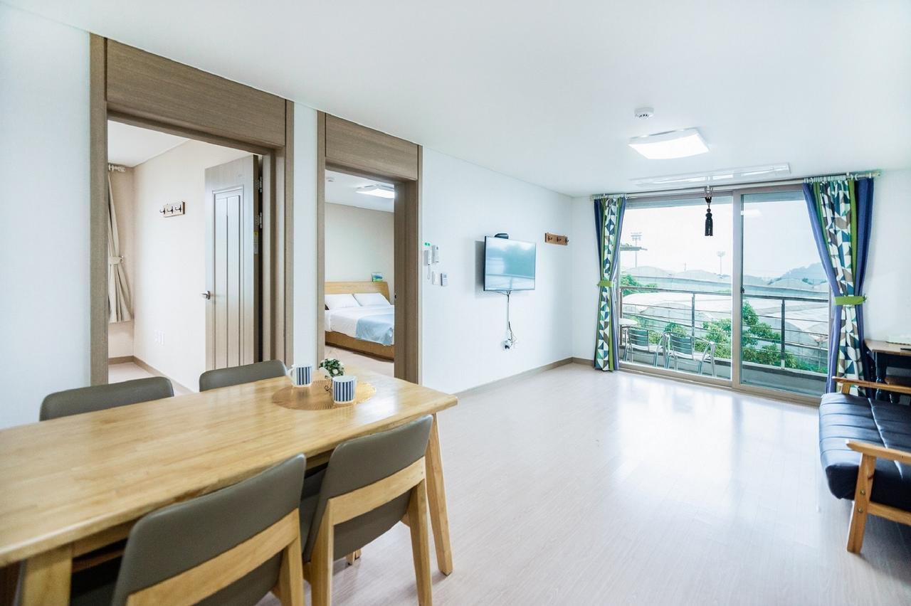 Dorami Pension Seogwipo Extérieur photo