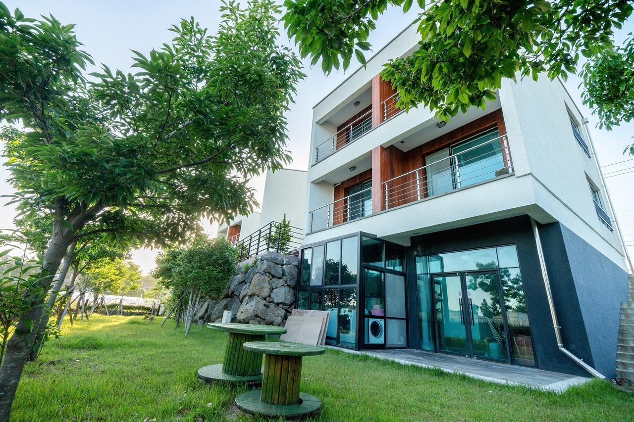 Dorami Pension Seogwipo Extérieur photo
